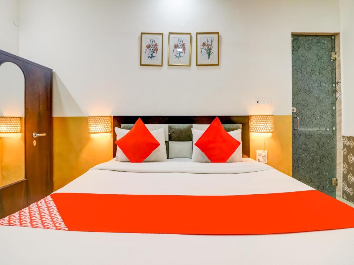 Oyo 74060 Taj Residency Hotel New Delhi Bagian luar foto